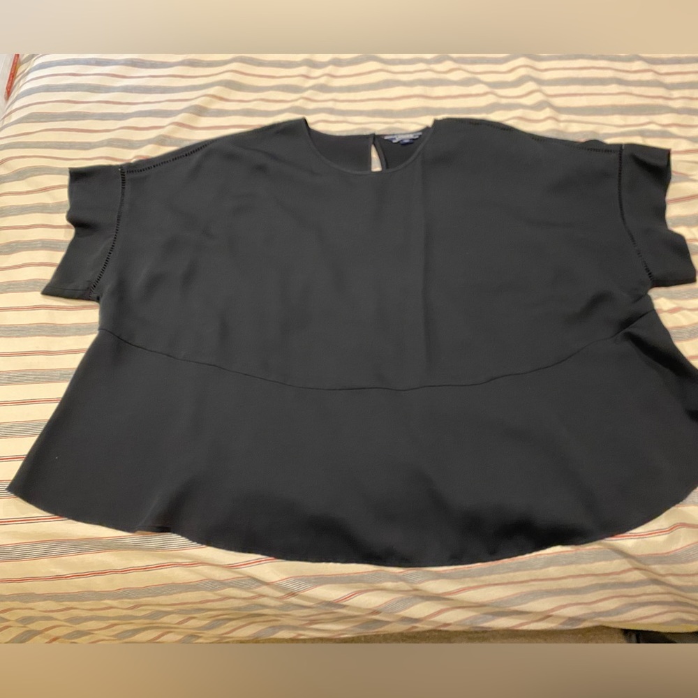 Lands’ End Black short sleeve polyester blouse (24W) - Picture 8 of 10